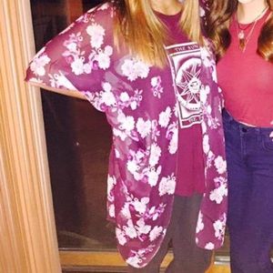 American Eagle Pink/Purple Flower Kimono